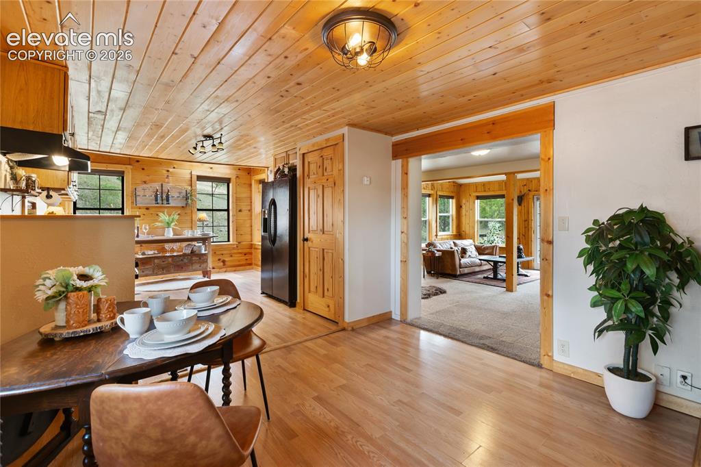 Image 16 of 37: Take a good look...lots of space, right?