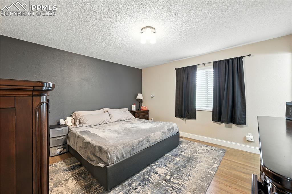 Image 15 of 40: Master Bedroom