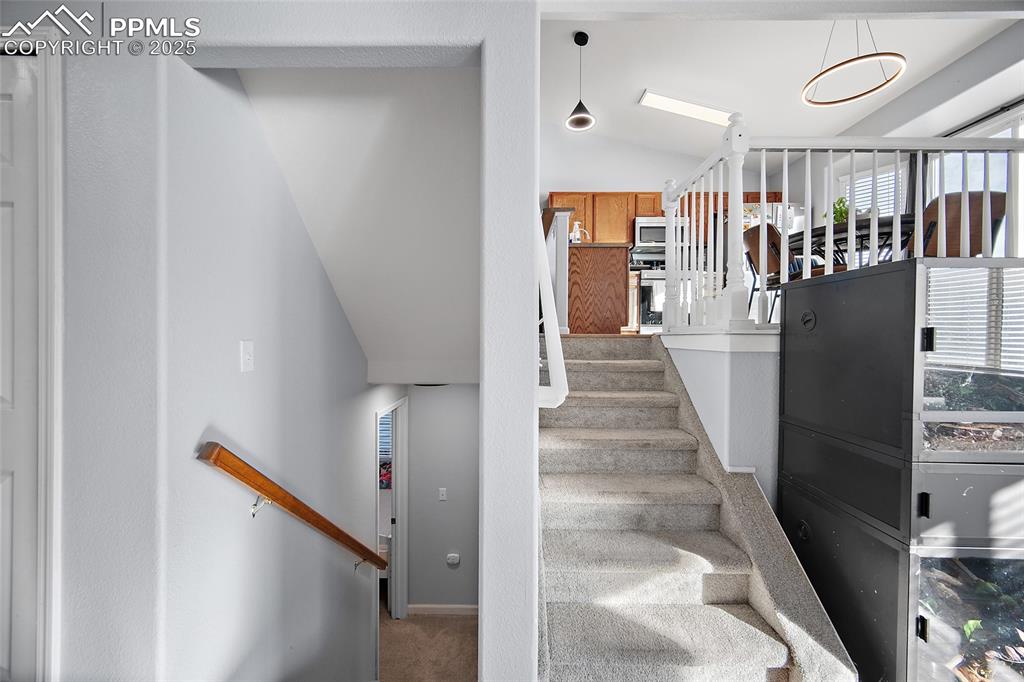 Image 22 of 35: Stairs