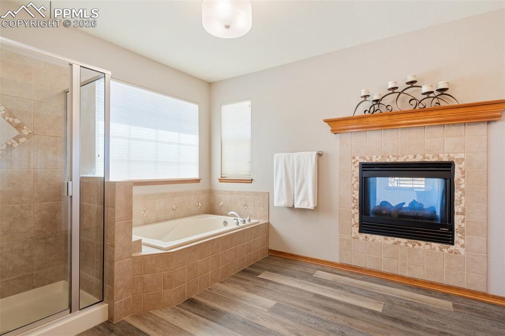 Image 19 of 49: Master Bathroom