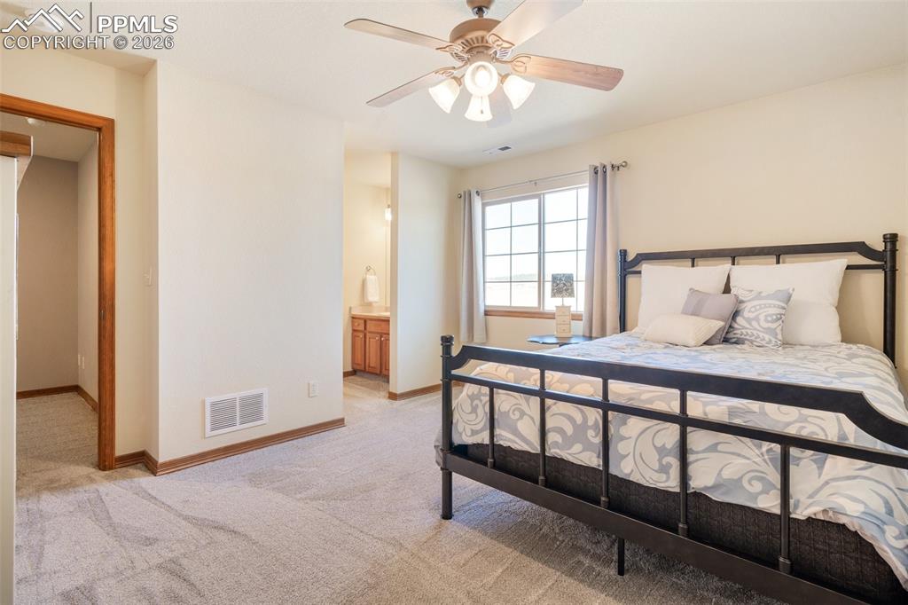 Image 22 of 49: Bedroom