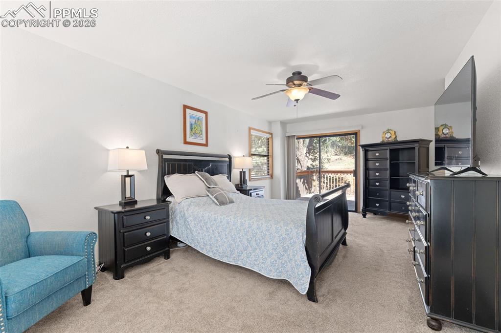 Image 12 of 30: Bedroom in the Owner