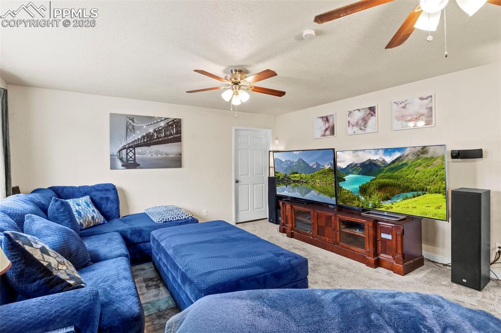 Image 14 of 32: Living Room