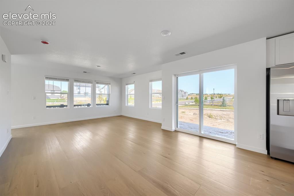Image 2 of 12: Living Room
