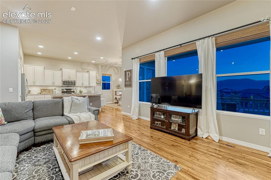 Image 10 of 49: Living Room