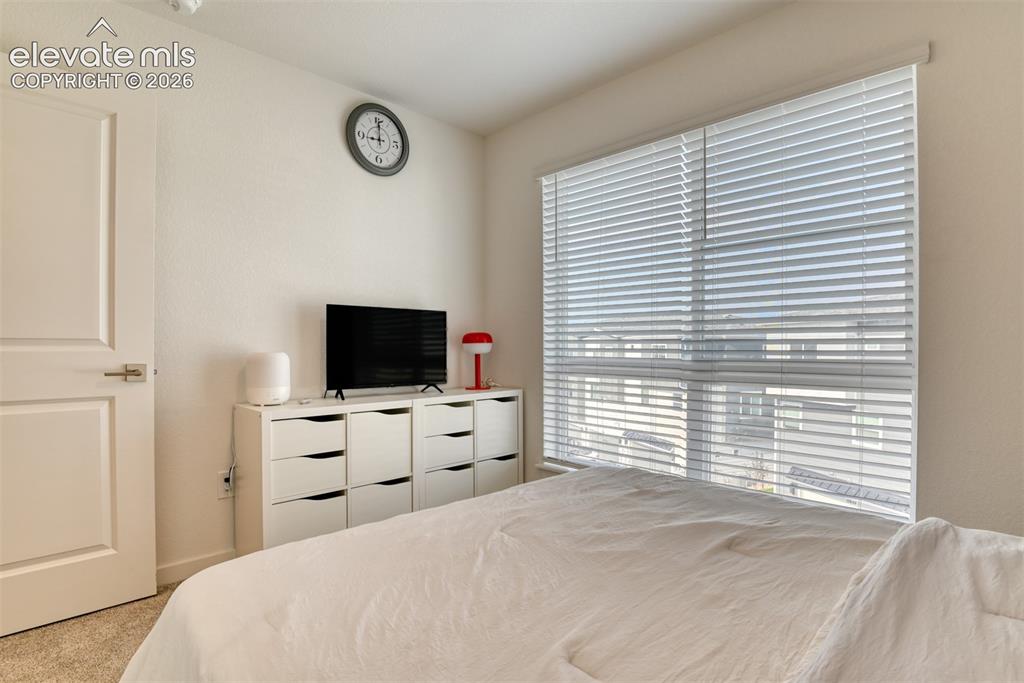Image 11 of 37: Bedroom