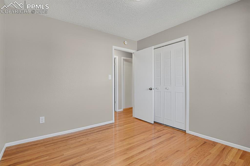 Image 24 of 39: Bedroom