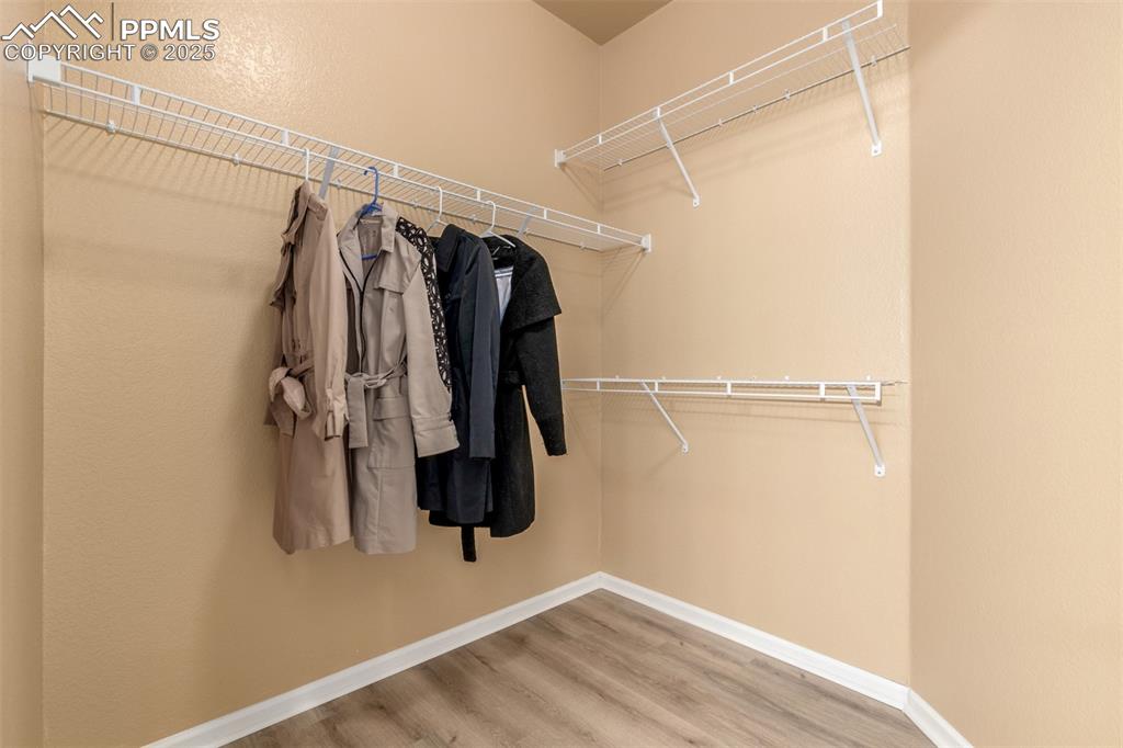Image 14 of 29: Walk-In Closets