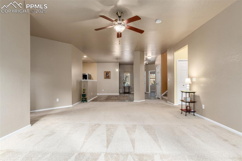 Image 4 of 29: Open floor plan 