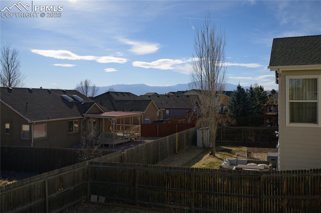 Image 29 of 30: Yard