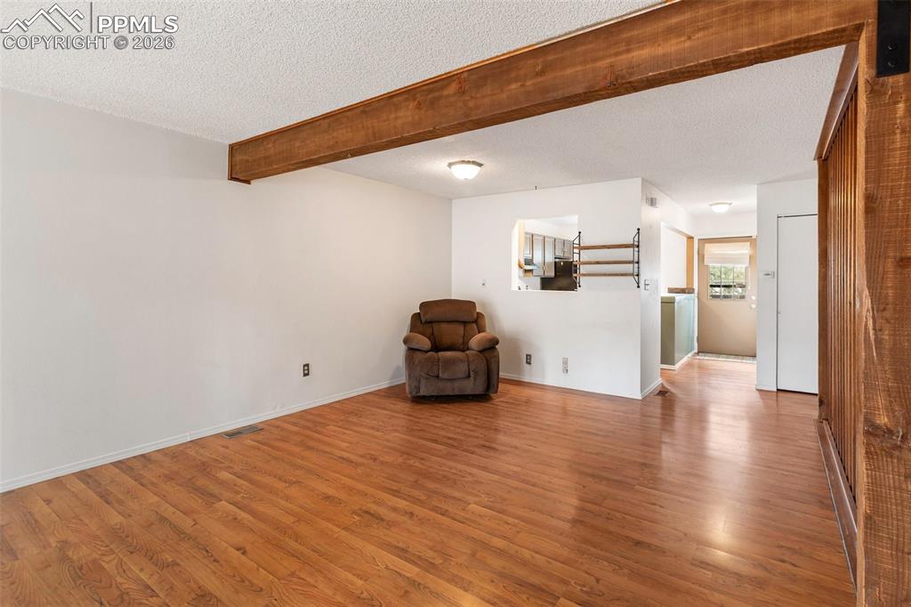 Image 4 of 34: Living Room