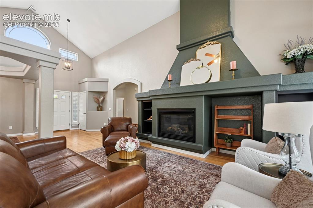 Image 7 of 49: Living Room