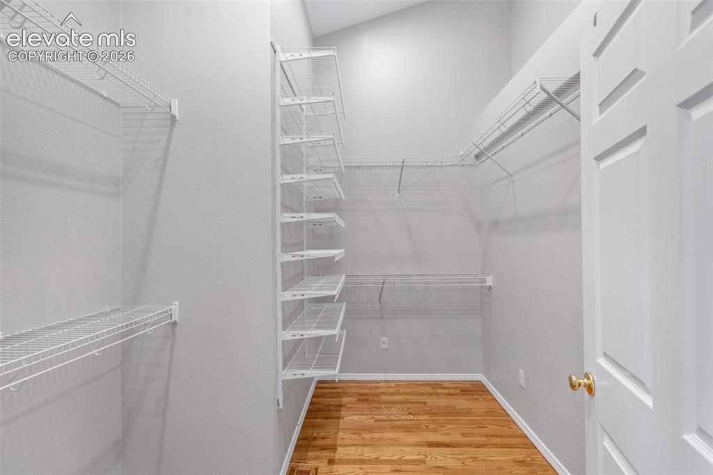 Image 23 of 38: Closet