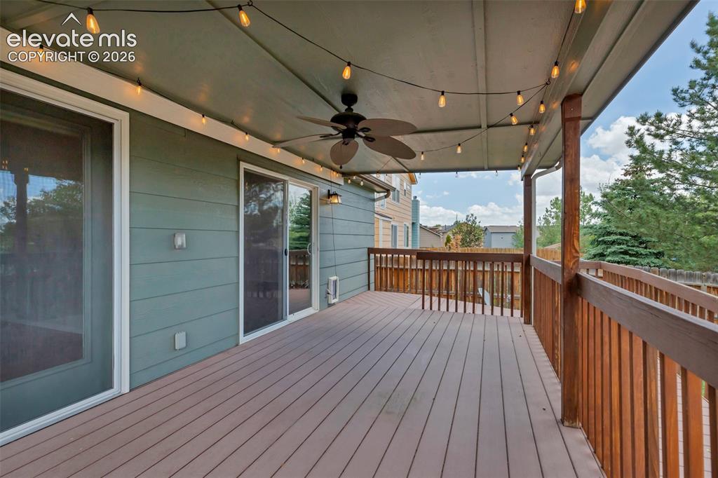 Image 40 of 49: Deck