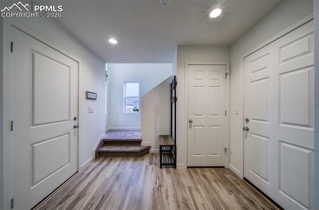 Image 10 of 46: Entry