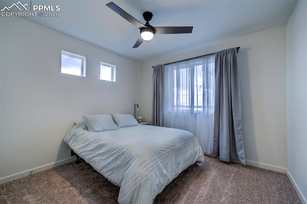 Image 33 of 46: Bedroom