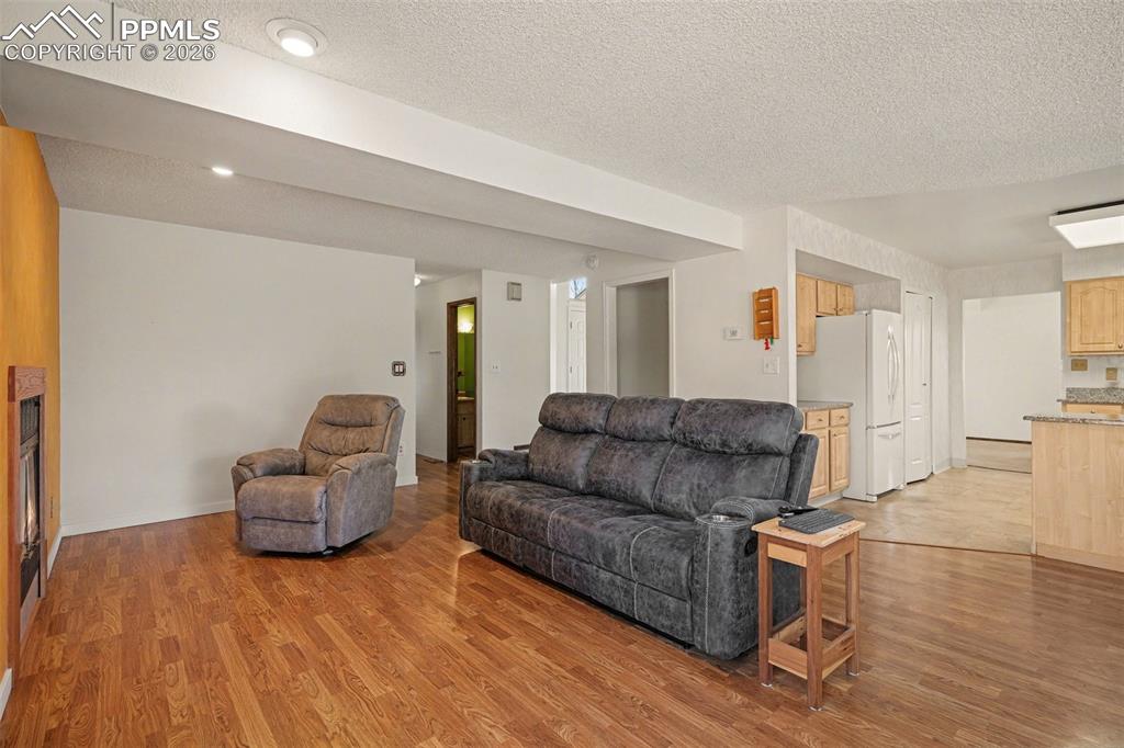 Image 8 of 35: Living Room