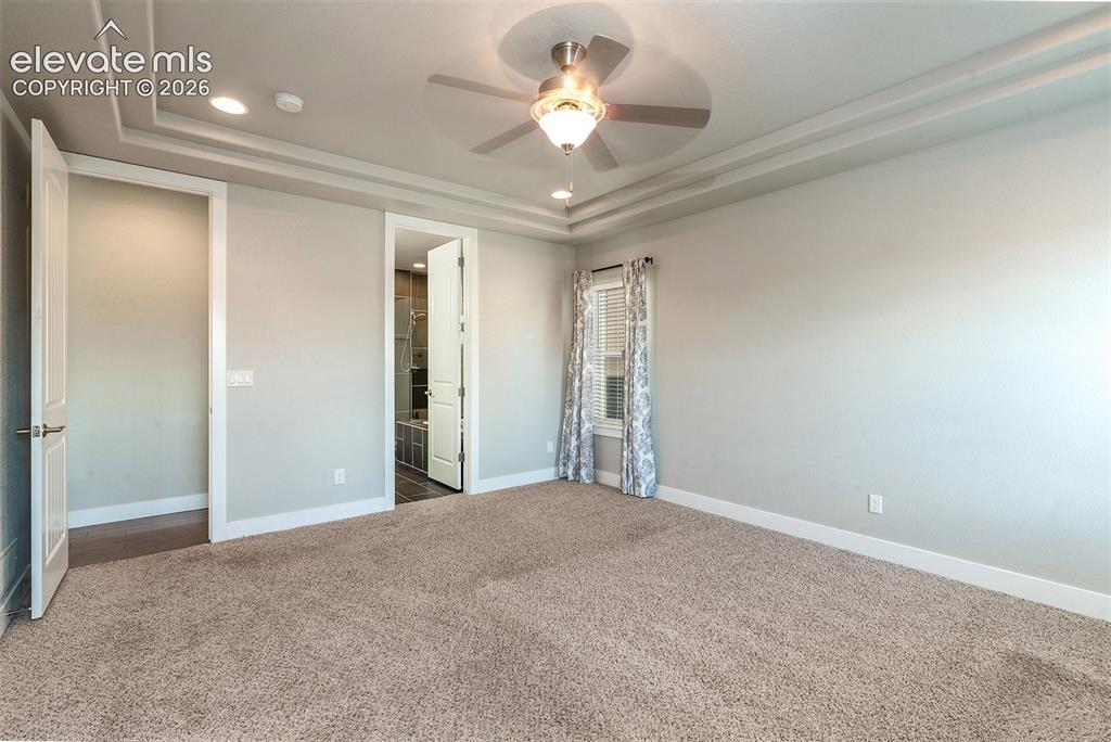Image 19 of 45: Bedroom