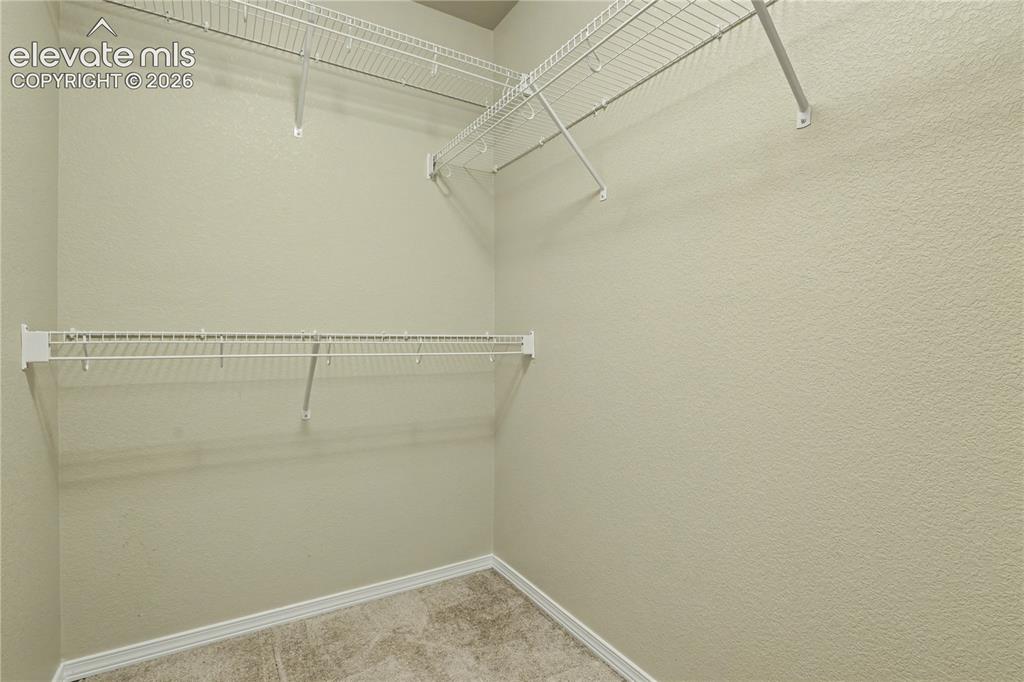 Image 20 of 36: Closet