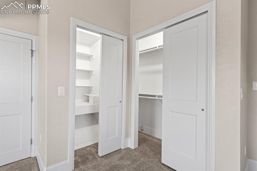 Image 38 of 49: Closet