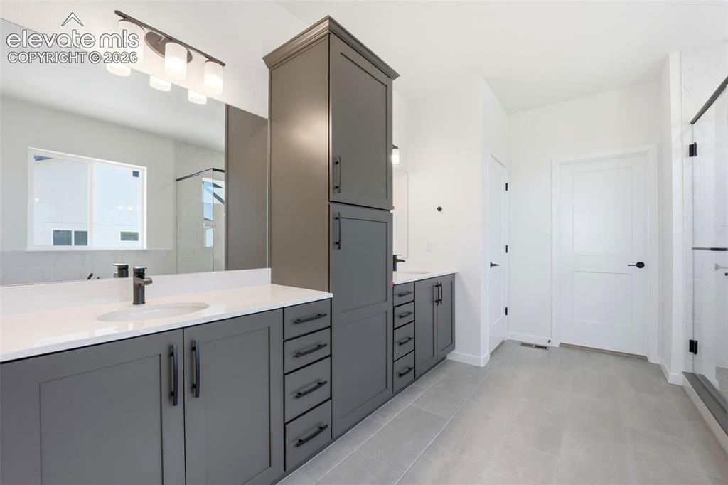 Image 21 of 42: Master Bathroom