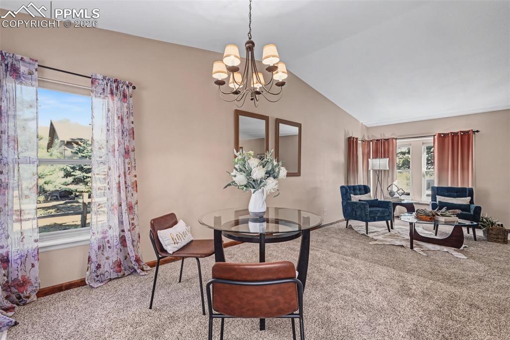 Image 7 of 44: Dining Area