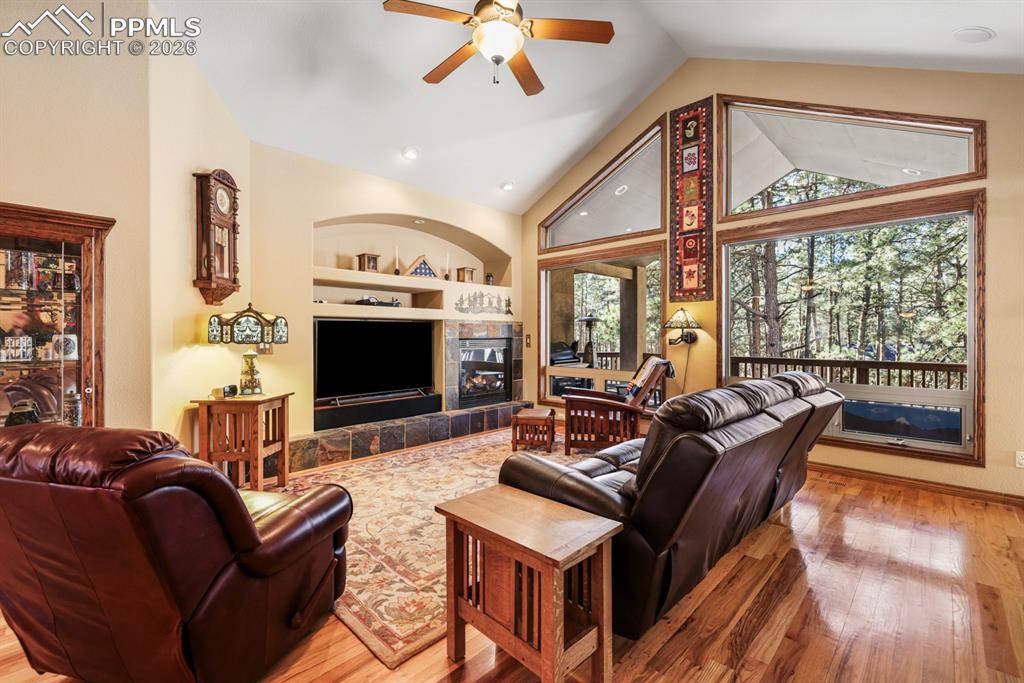 Image 3 of 38: Living Room