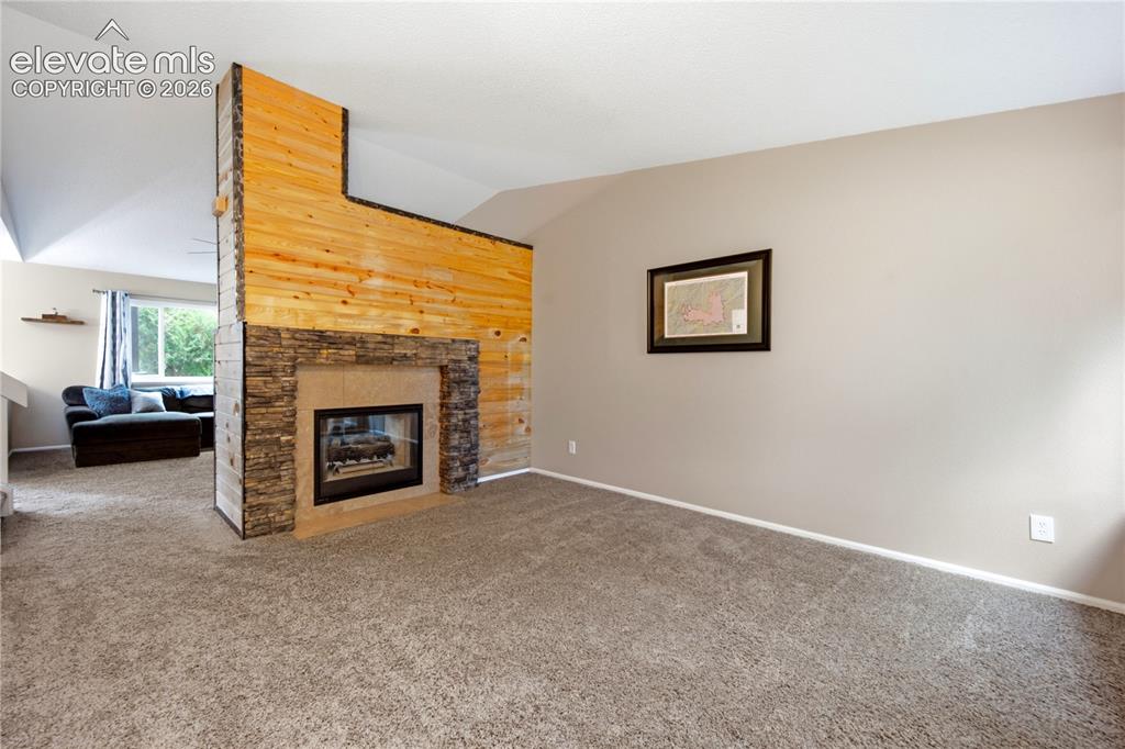 Image 4 of 49: Living Room