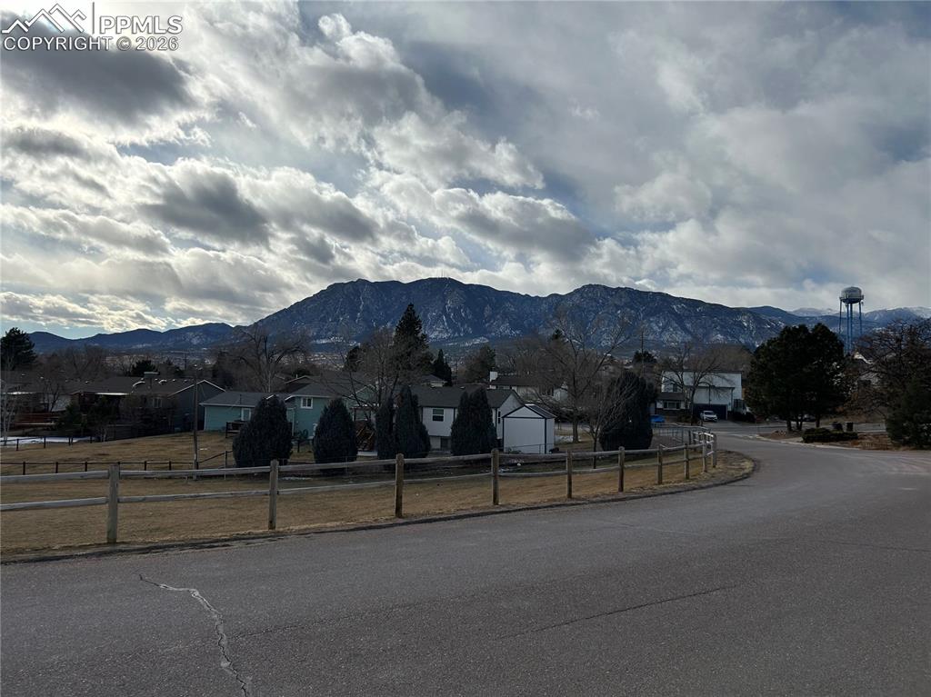 Image 2 of 3: View