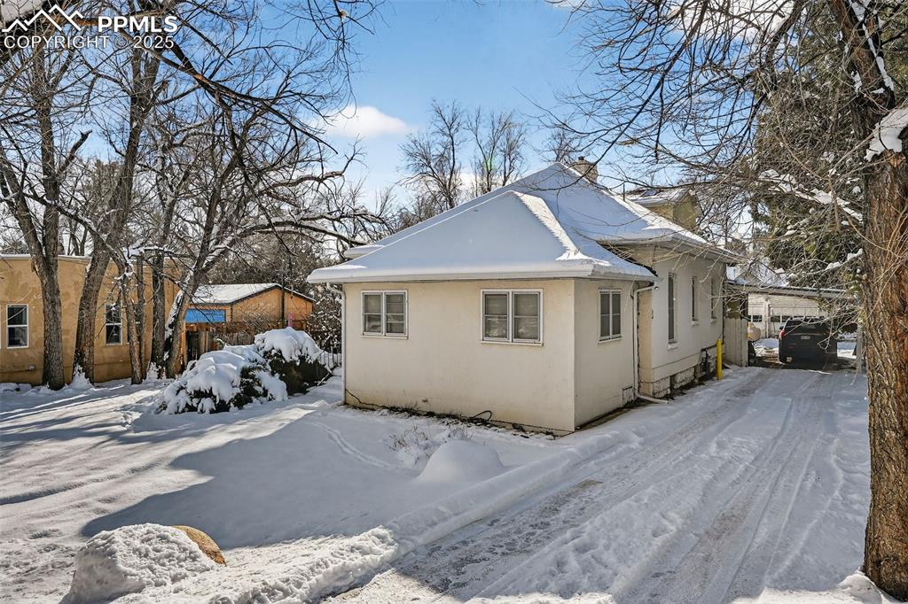 Image 2 of 44: Side of Structure