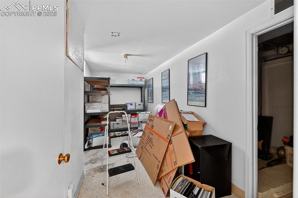 Image 33 of 44: Storage