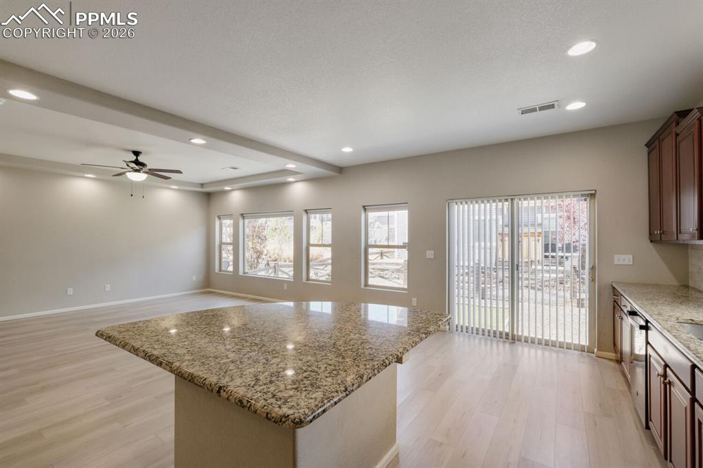 Image 10 of 37: Kitchen