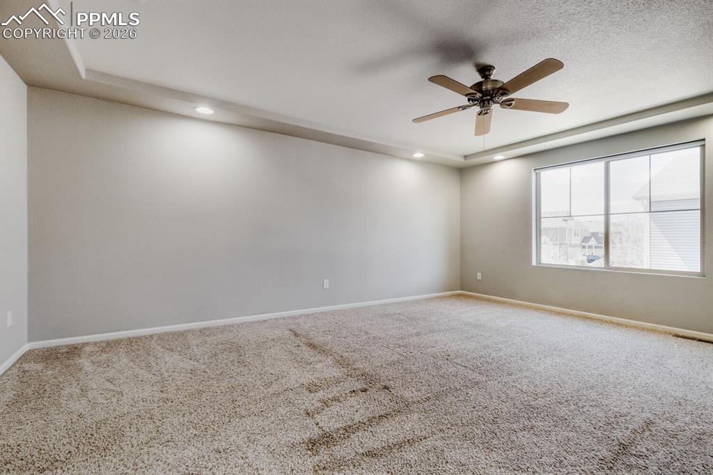 Image 15 of 37: Primary bedroom