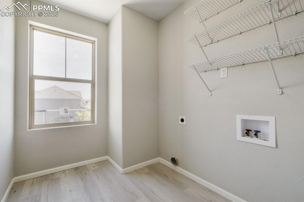 Image 26 of 37: upstairs laundry