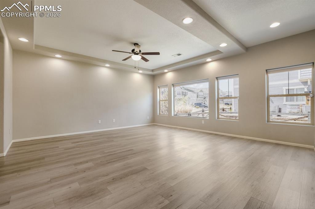 Image 5 of 37: Living Room