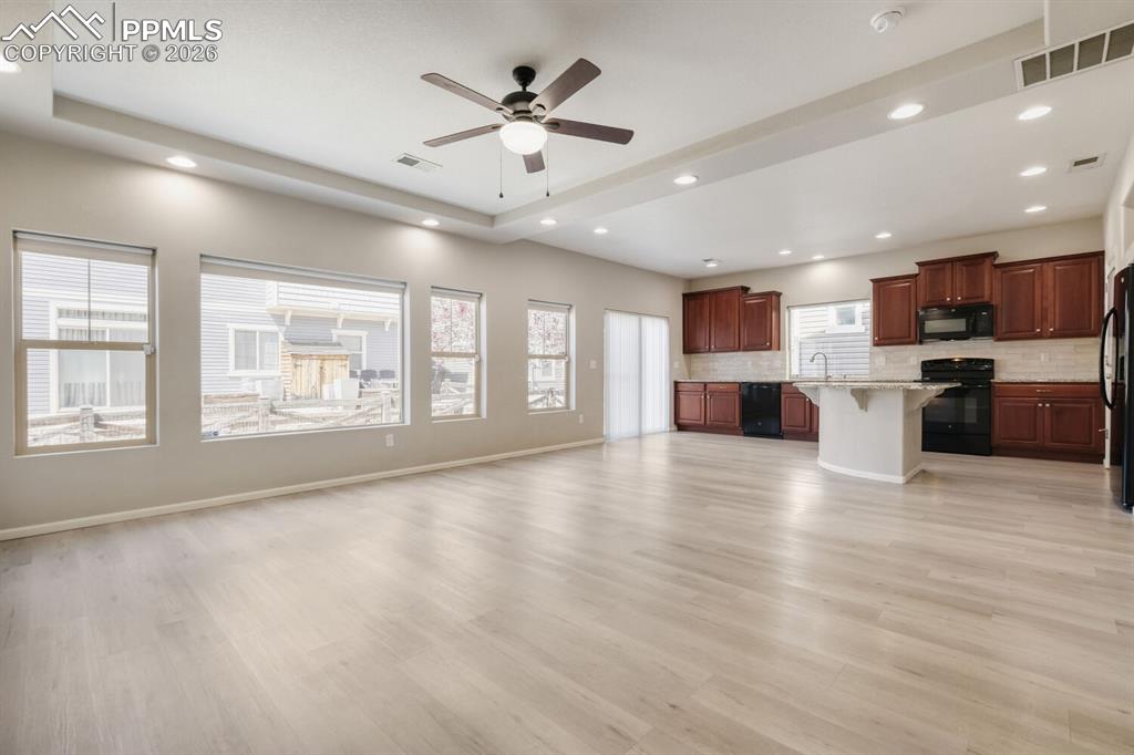 Image 6 of 37: Living Room