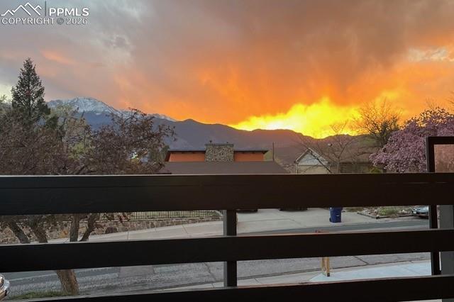 Image 49 of 50: View