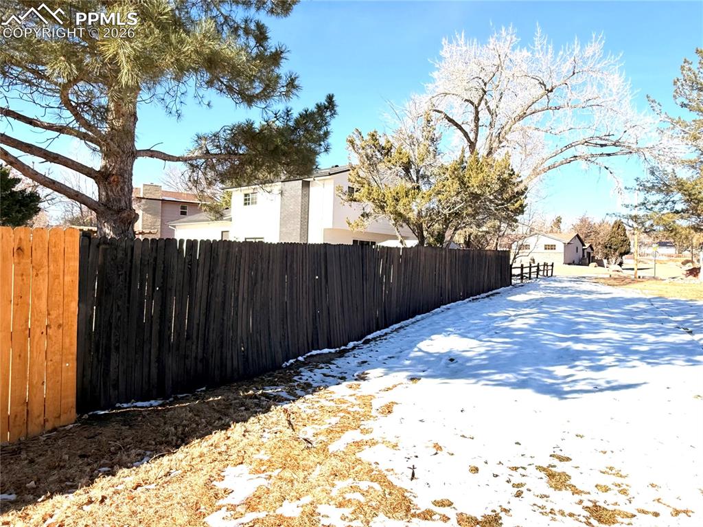 Image 41 of 45: Back of Structure