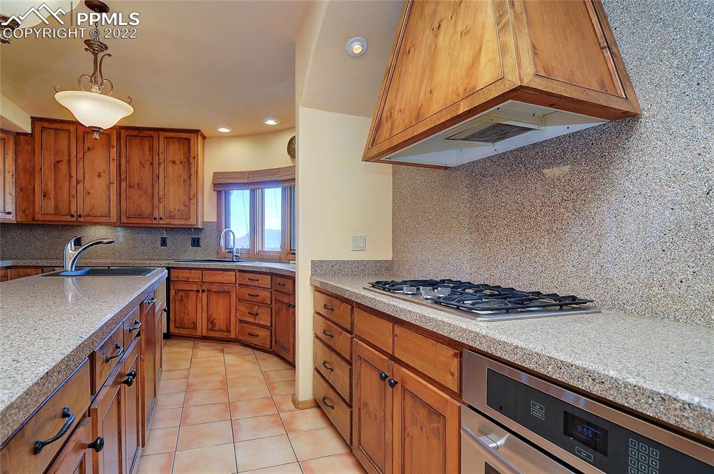 Listing 7608990, Image 19 of 37