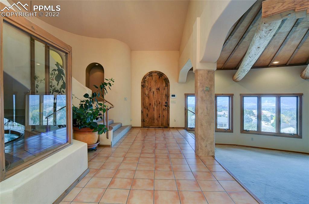 Listing 7608990, Image 3 of 37