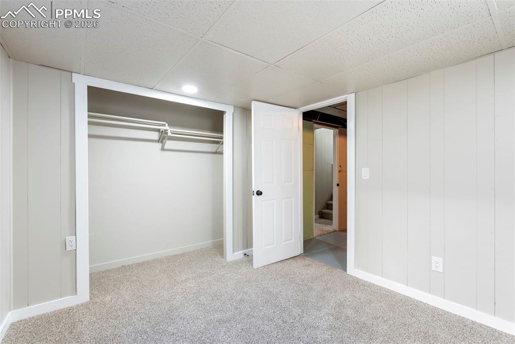 Image 39 of 45: Bedroom