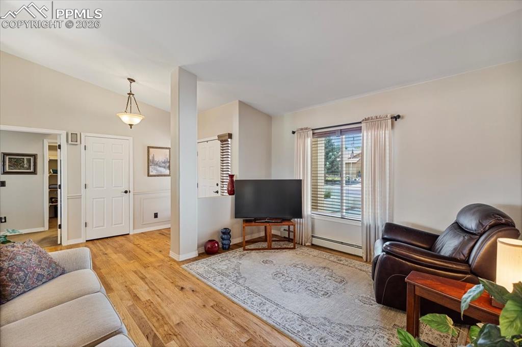 Image 3 of 35: Living Room