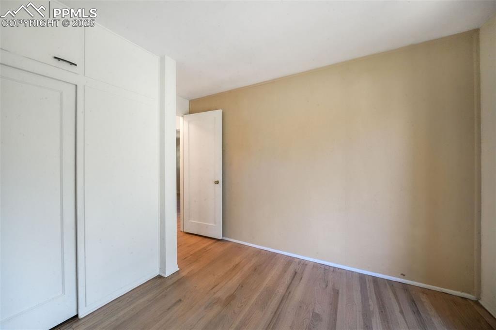 Image 17 of 50: Dining Area