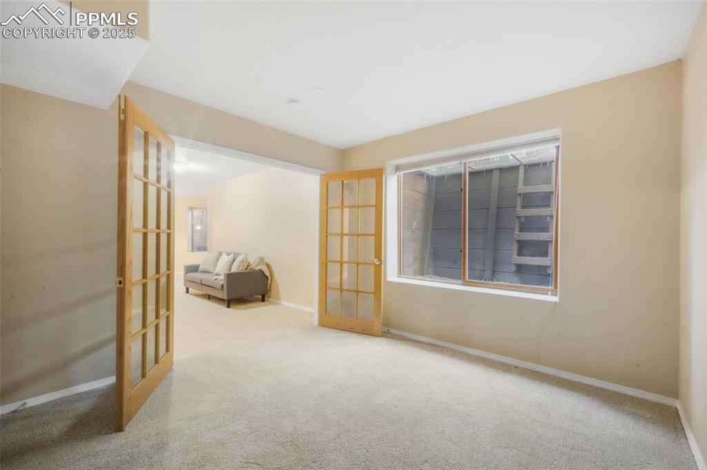 Image 40 of 50: Basement