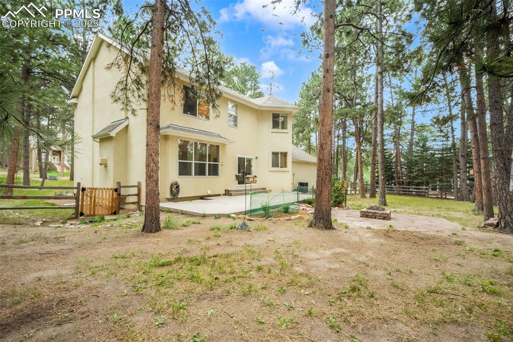 Image 48 of 50: Back of Structure