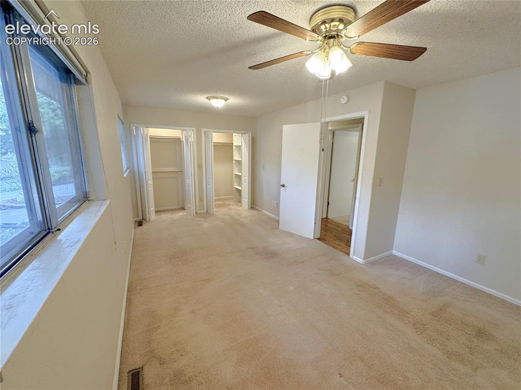 Image 16 of 42: Bedroom