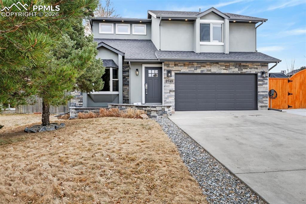 Image 28 of 31: Front of Structure