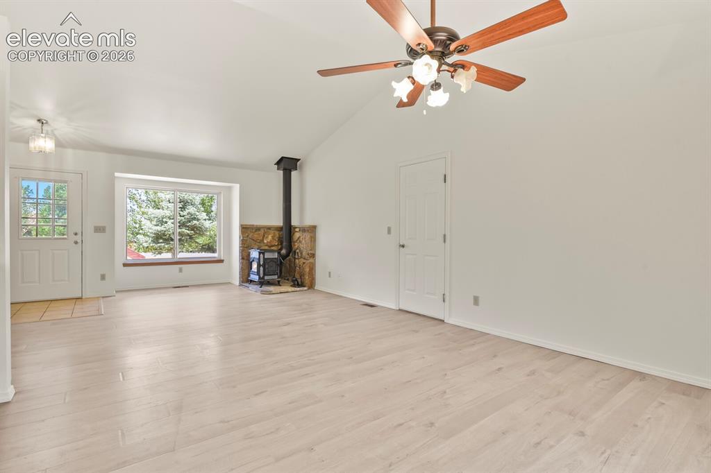 Image 13 of 40: Living Room