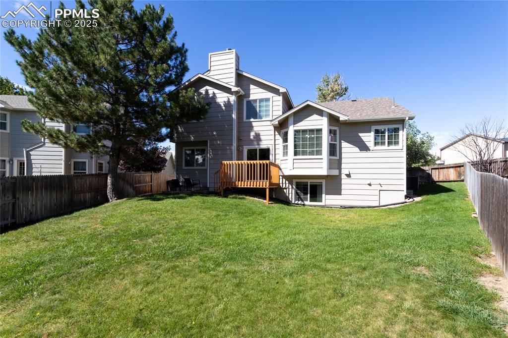 Image 47 of 47: Back of Structure