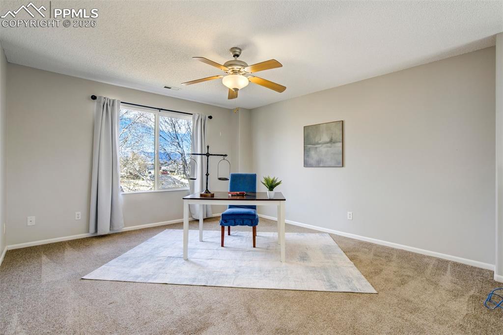 Image 26 of 50: Loft